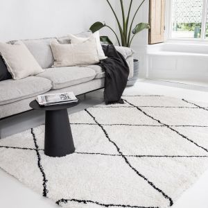 berber vloerkleed hoogpolig wit/zwart - scandinavisch - nea - interieur05